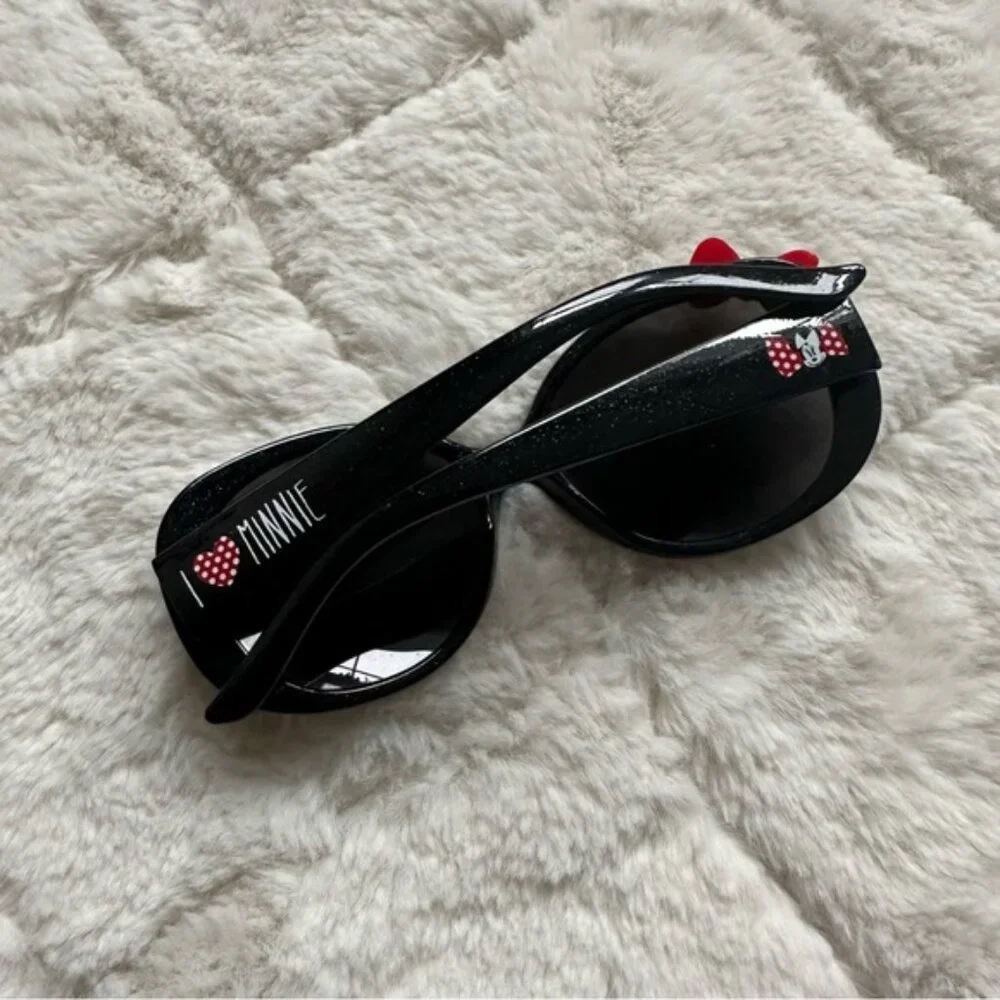 Disney | Minnie Mouse “I ❤️ Minnie” Sunglasses | Girls One Size